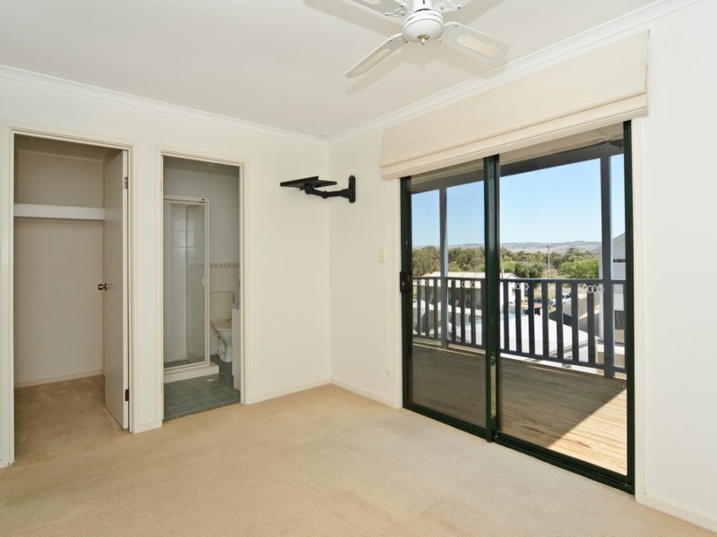 1 Gordon Street, Goolwa Beach SA 5214