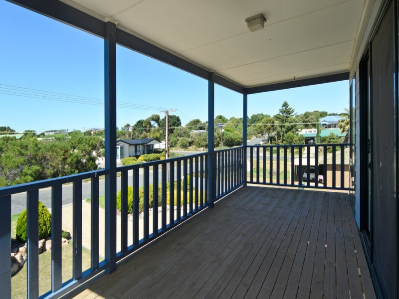 1 Gordon Street, Goolwa Beach SA 5214