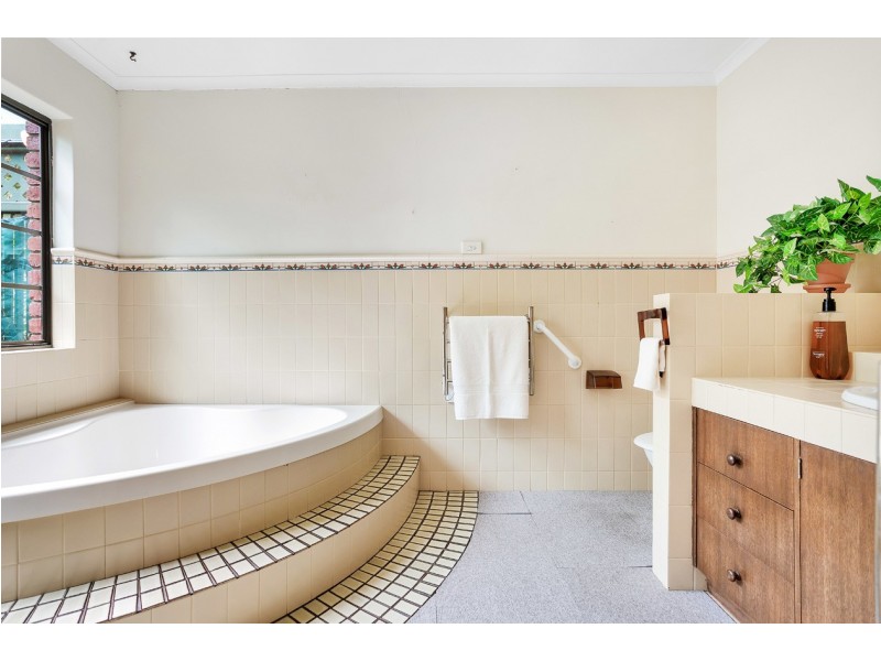 81 Onkaparinga Road, Bridgewater SA 5155