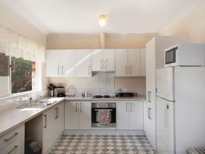 5 Rossiter Road, Stirling SA 5152