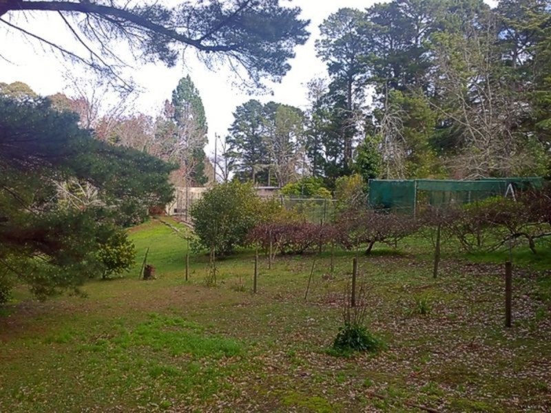 3 White Avenue, Crafers SA 5152