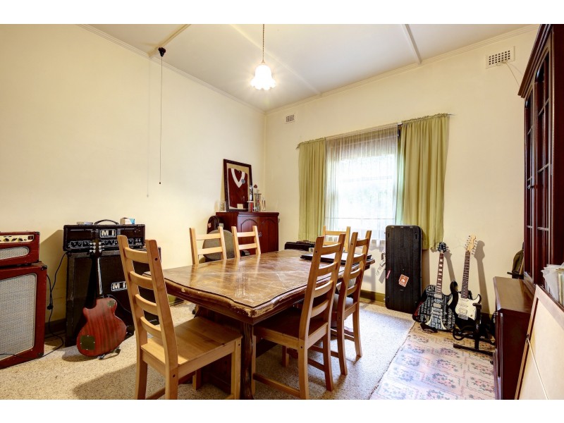 3 White Avenue, Crafers SA 5152