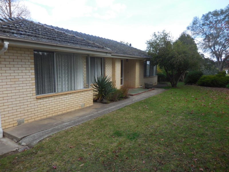 24 Ambleside Road, Hahndorf SA 5245