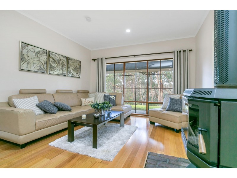 9 Yatina Road, Aldgate SA 5154