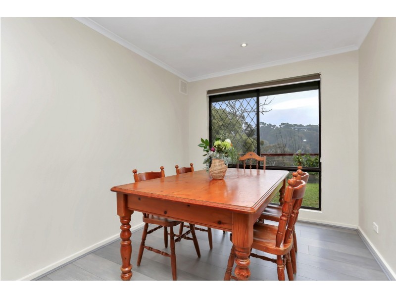 10 Bridge Street, Bridgewater SA 5155