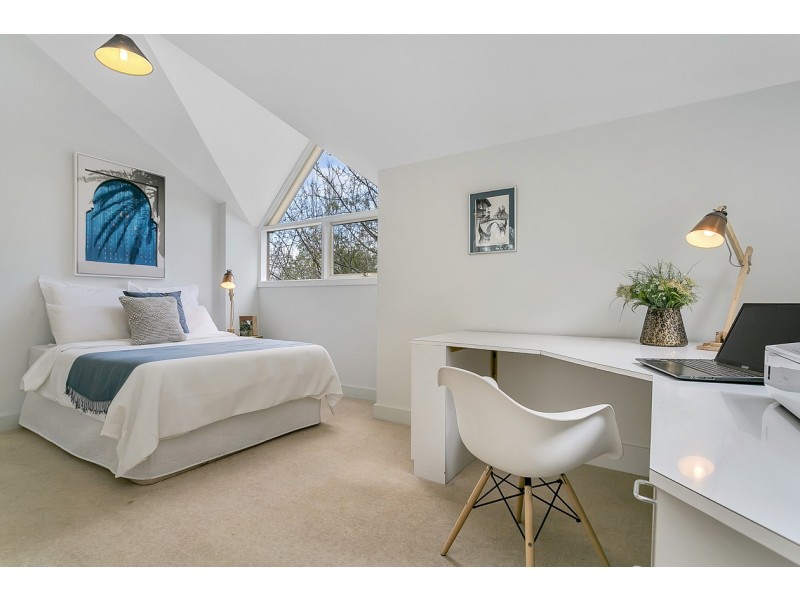 22 Valley Side Drive, Crafers SA 5152