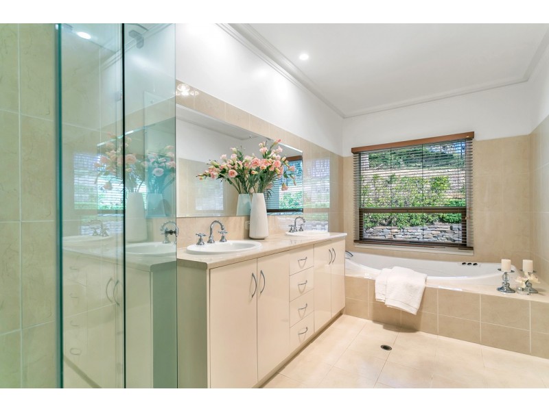 3 Arbury Park Road, Aldgate SA 5154