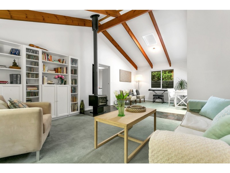 8 Woorabinda Drive, Stirling SA 5152