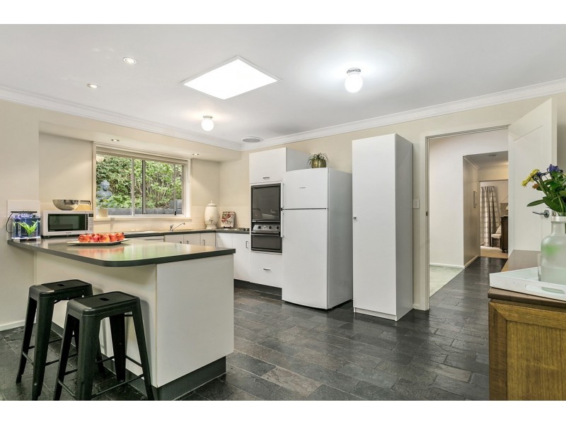 8 Woorabinda Drive, Stirling SA 5152