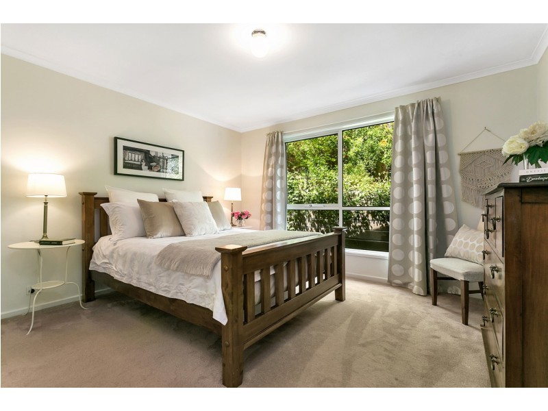 8 Woorabinda Drive, Stirling SA 5152