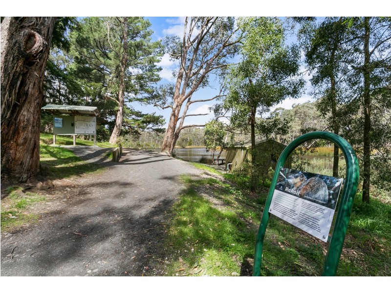 8 Woorabinda Drive, Stirling SA 5152