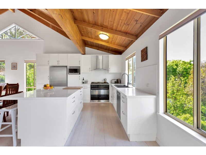 10 Glen Road, Bridgewater SA 5155