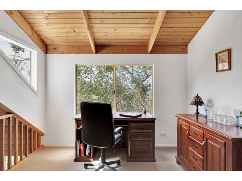 10 Glen Road, Bridgewater SA 5155