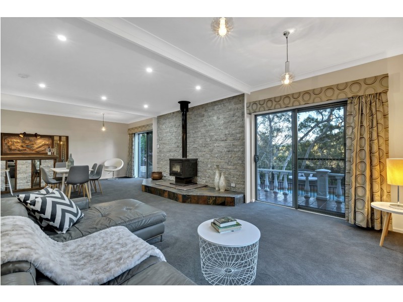 4 Driffield Road, Bridgewater SA 5155