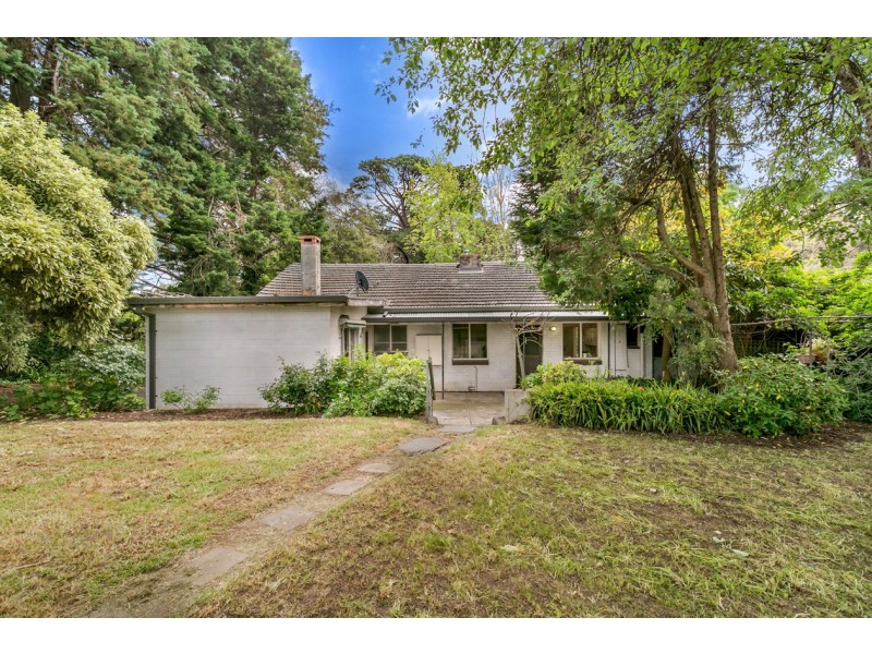 30 Pomona Road, Stirling SA 5152