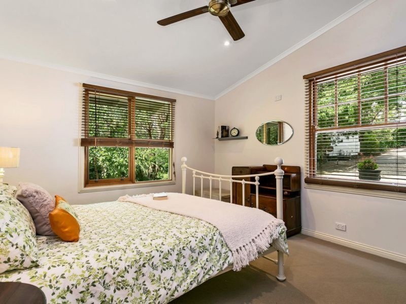 104A Longwood Road, Heathfield SA 5153