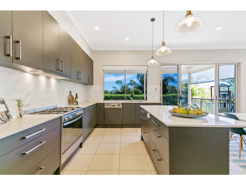 51 Highfield Drive, Craigburn Farm SA 5051