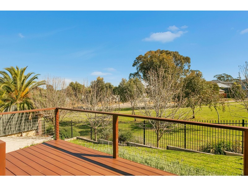 51 Highfield Drive, Craigburn Farm SA 5051
