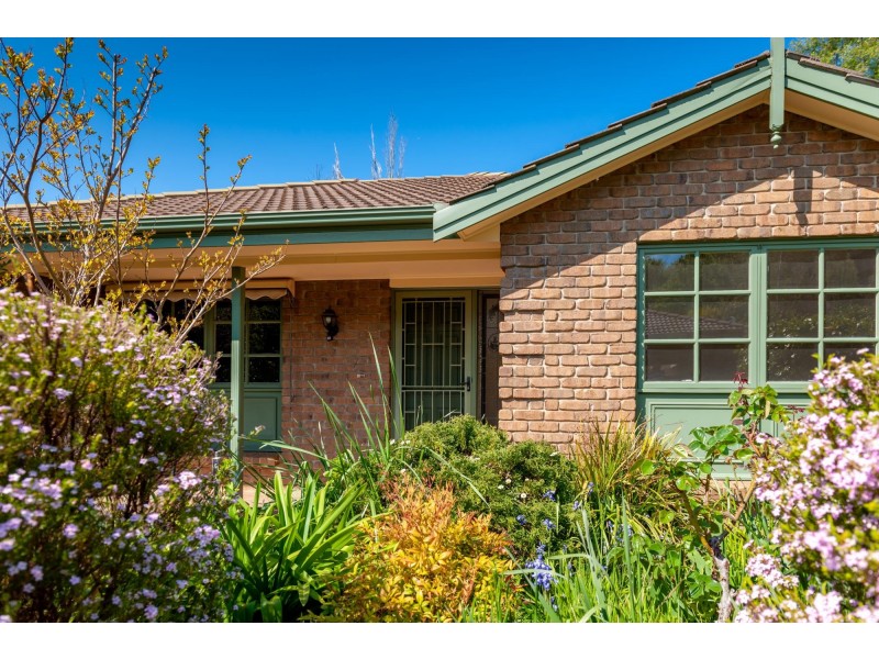 7 Penshurst Place, Stirling SA 5152