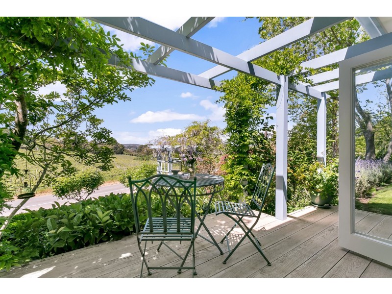 95 Woods Hill Road, Summertown SA 5141