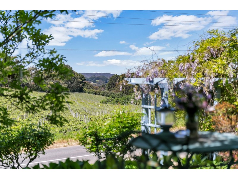 95 Woods Hill Road, Summertown SA 5141