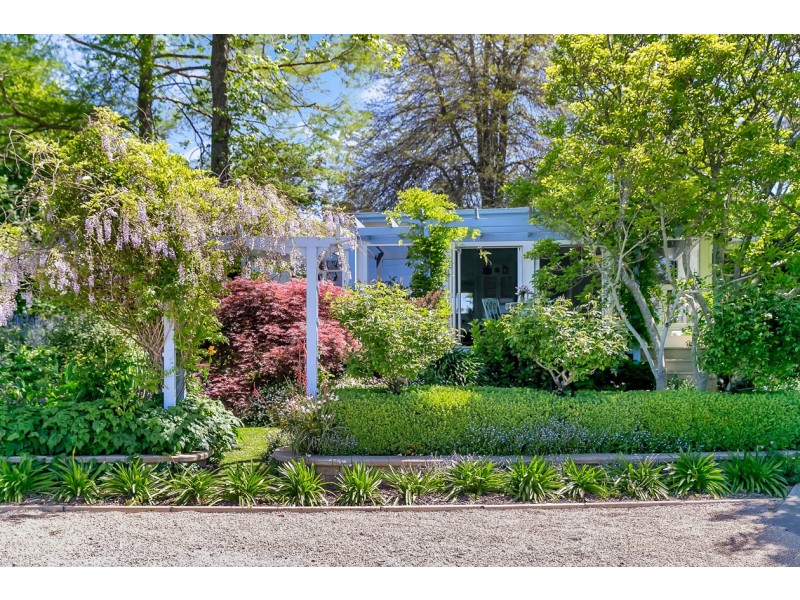 95 Woods Hill Road, Summertown SA 5141