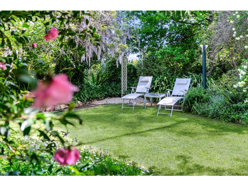 95 Woods Hill Road, Summertown SA 5141