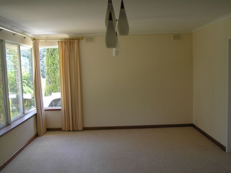 14 Offler Avenue, Bellevue Heights SA 5050