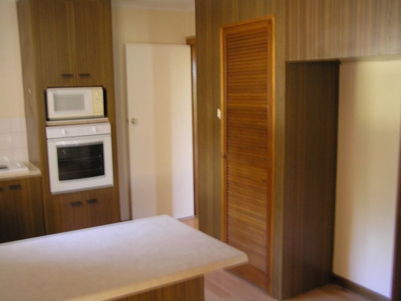 14 Offler Avenue, Bellevue Heights SA 5050