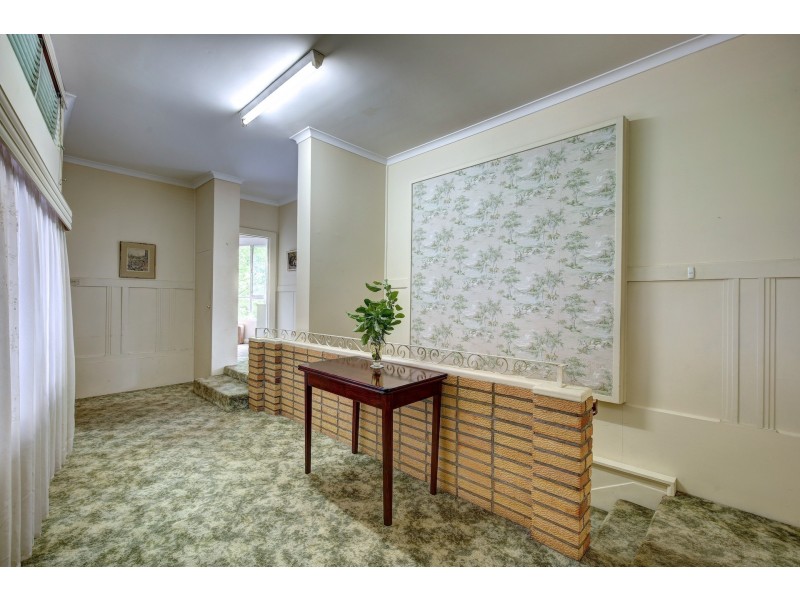 2 Sheoak Road, Crafers West SA 5152