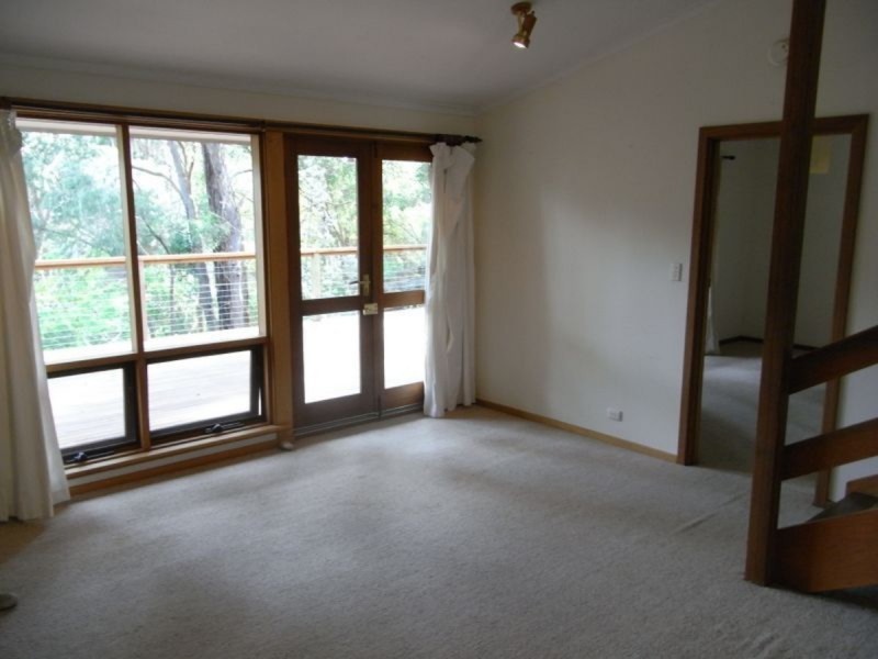 14 Wattle Street, Bridgewater SA 5155