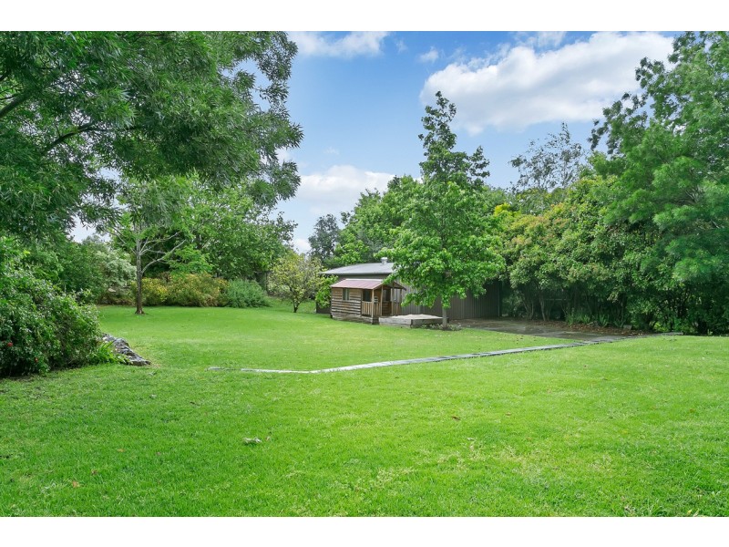 3 Heather Road, Heathfield SA 5153