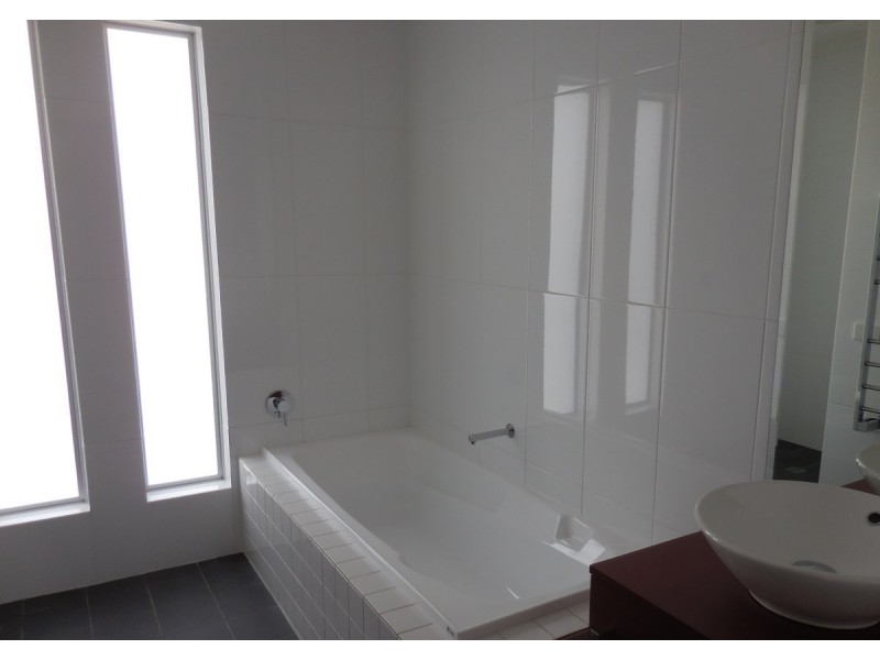 16 Johnston Street, Stirling SA 5152