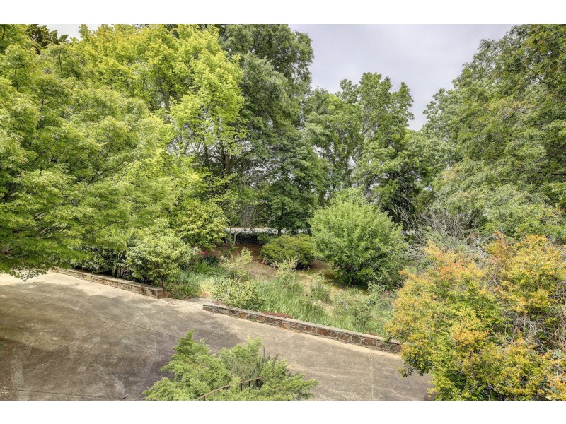 4 Sheoak Road, Crafers West SA 5152