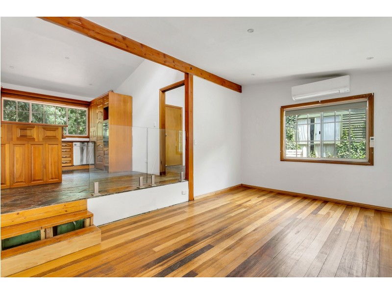 26 Avoca Avenue, Bridgewater SA 5155