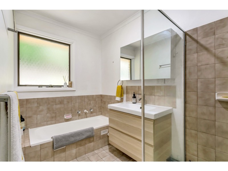 21 Hill View Road, Bridgewater SA 5155