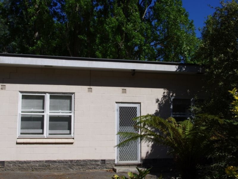 1/4 Longwood Road, Stirling SA 5152