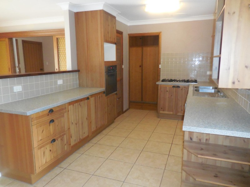 13 Dunn Street, Bridgewater SA 5155