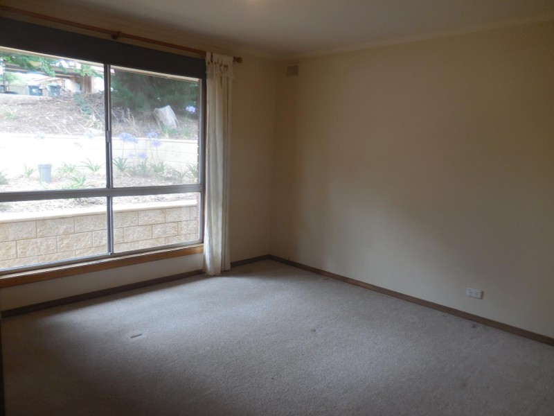 13 Dunn Street, Bridgewater SA 5155