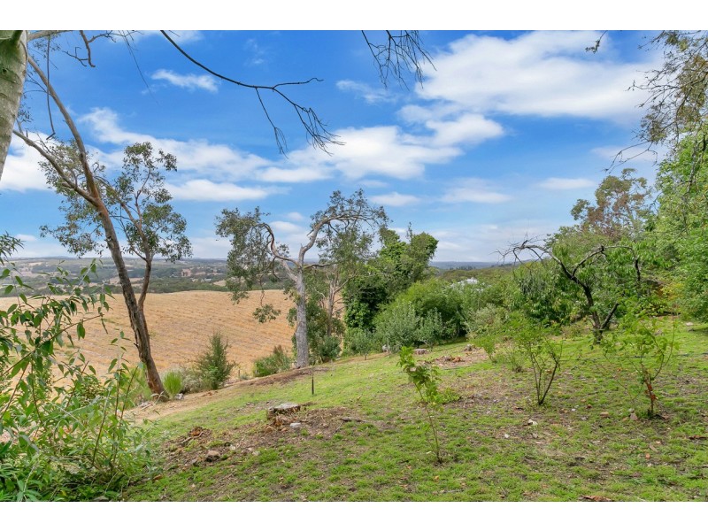 86 Orontes Avenue, Bridgewater SA 5155