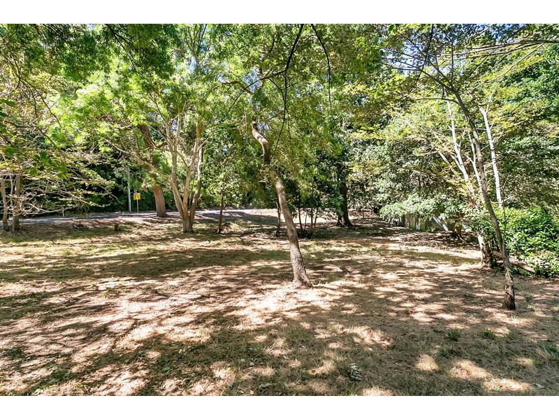 24 Pine Street, Stirling SA 5152