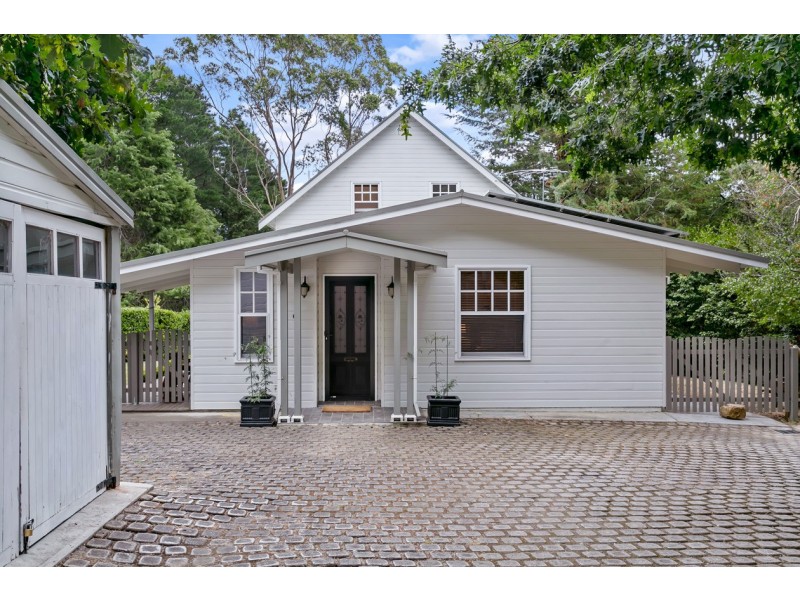 104A Longwood Road, Heathfield SA 5153