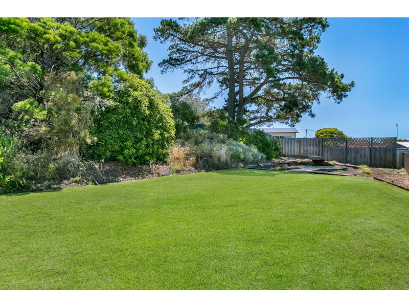 11A Ozone Street, Victor Harbor SA 5211