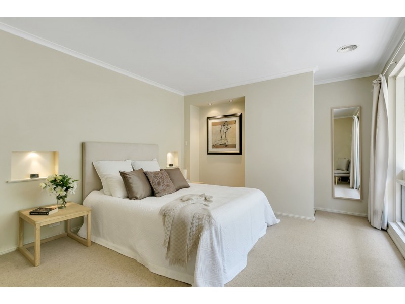 10 The Vines Court, Aldgate SA 5154
