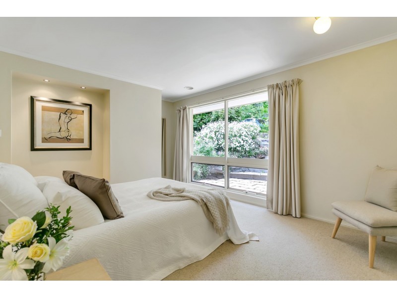 10 The Vines Court, Aldgate SA 5154