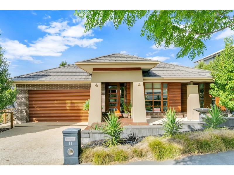 11 Bluestone Drive, Mount Barker SA 5251