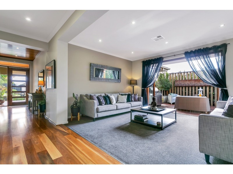 11 Bluestone Drive, Mount Barker SA 5251