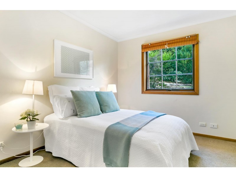 26 Osterley Avenue, Bridgewater SA 5155