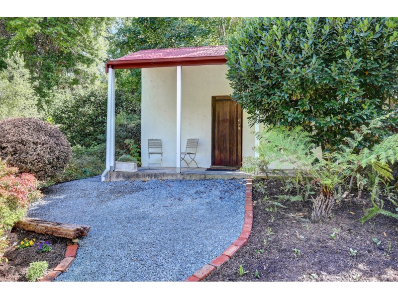 2 Laurel Road, Stirling SA 5152