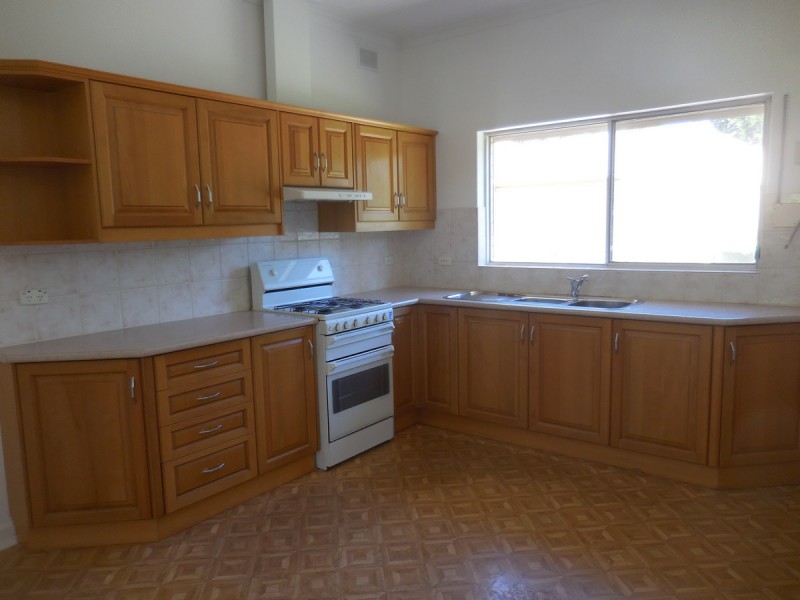 32 Battams Street, Stepney SA 5069